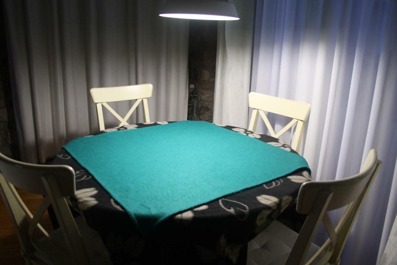 El Castell De La Pobla De Lillet (Adults Only) Villa Kültér fotó